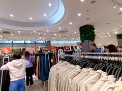 -宁波杉井奥特莱斯广场