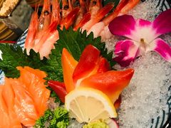 刺身拼盘（限量供应）-温禾牛·和牛寿喜烧自助火锅(恒基名人店)