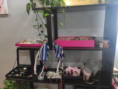 -ME觅妆·定制美妆·彩妆私教(菱角湖店)