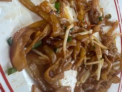 -明本湛江鸡•海鲜小厨(陈家祠店)