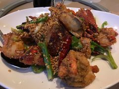 -TRIPLE 8 China Bar & Grill