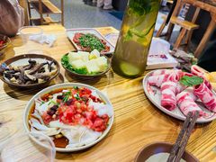 -黔二妞地摊火锅(龙华清湖店)