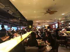 大堂-大头虾越式风味餐厅(光明广场店)