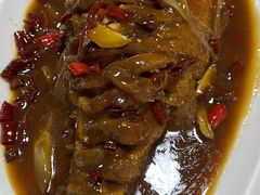 红烧鱼-红实家常菜(静安里店)