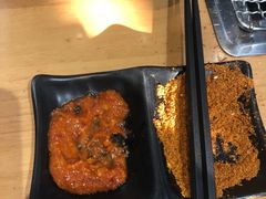-肉甲韩国木炭烤肉(新壹街1店)