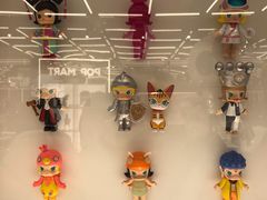 -泡泡玛特POPMART(侨福芳草地店)