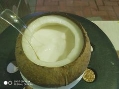 -椰爺爺·椰子冻砵仔糕