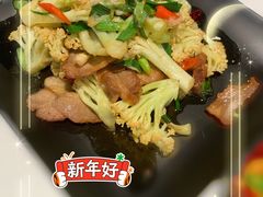 炝炒花菜-本来精品川菜(嘉里中心店)