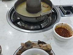 -阿妈土锅鸡