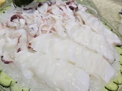 -鹏城人家海鲜酒家·23年老字号(较场尾店)