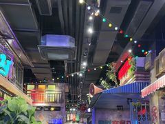-万宝财富商业广场