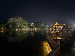 -星湖旅游景区七星岩