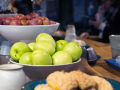 -瓷语堂(上海五维空间创意园店)