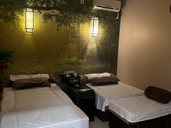 -颐而康·按摩·艾灸·足疗(苏仙岭店)