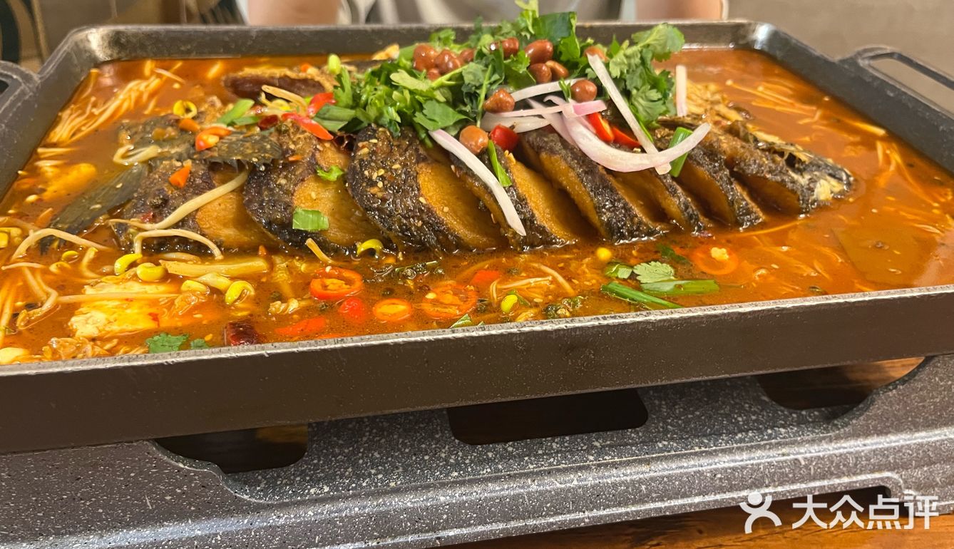 小丫头烤烤鱼🐟