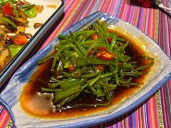 -香巴拉云南餐厅(华莱坞店)