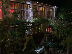 -拾光音乐餐酒吧(告庄星光夜市店)