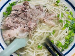 -小辫子羊肉面馆(周东店)