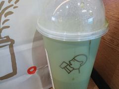 -喜茶(滨江宏岸店)