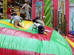 -蒙特利亲子乐园