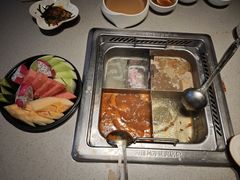 -海底捞火锅(团结桥店)