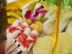 -润泽园椰子鸡(汇一城店)