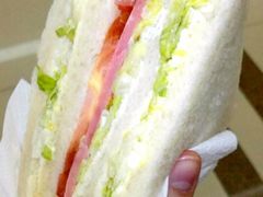 火腿鸡蛋三明治-AEON永旺(东方宝泰店)