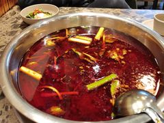 -肖肖酸萝卜鱼火锅(总店)
