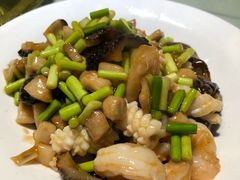 -胶东海鲜大排档(北太平庄店)