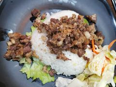 羊肉碎拌饭-陈老斯呼尔嗨吃烧烤(科巷店)