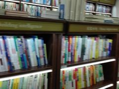 -新华书店(新街口旗舰店)