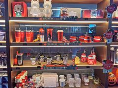 零售区-星巴克(北京西大望路温特莱店)