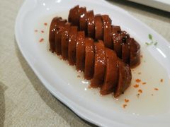 -品悦酒店(三林古镇店)