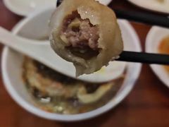牛肉鍋貼-小姜锅贴(凤凰街店)
