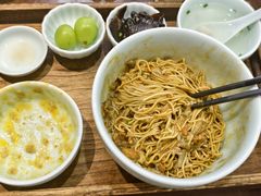 蟹粉黄金捞面-蟹上黄·蟹黄面·江南糖水(人民广场店)