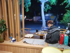 -Oasis coffee燕谷咖啡(公信店)