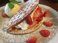 -ROAST coffee & eatery