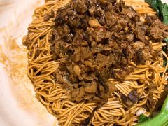 外婆菜干拌碱面-湘人龙记老长沙米粉(华普国际大厦店)