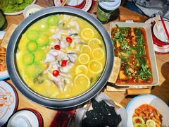 -山城外·非遗酸菜鱼(蜀都万达店)