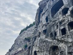 -龙门石窟