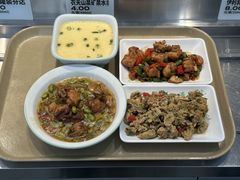 -老乡鸡(武汉中南梅苑小区地铁站店)