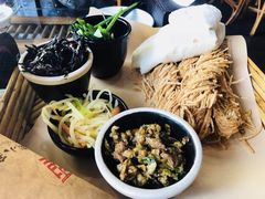 -丁里羊肉小镇(天鹅湖总店)
