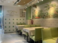 卡座-丽丽三鲜螺蛳粉(田林路店)
