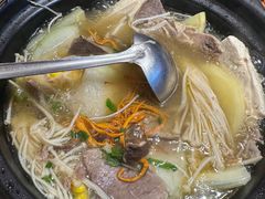 -乡土特色.冷锅鱼.牦牛肉汤锅