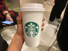-星巴克臻选(北京银泰店)