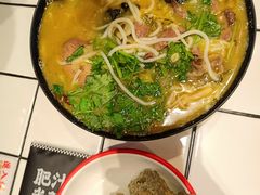 -肥汁米蘭香港米线(长宁来福士店)