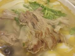 -清真·玛丽亚新疆菜主题餐厅(浙江中路店)