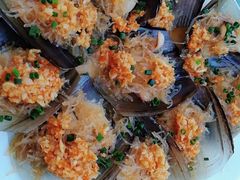 -四川小胡子海鲜(丁村万人海鲜广场店)