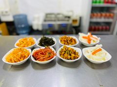 -牛一嘴·兰州牛肉面·大盘鸡(财富中心店)