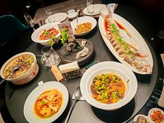 -忆江南·临江鱼馆